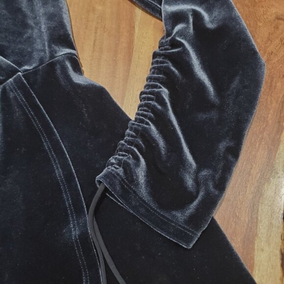 Urban Outfitters Surplice Romper Skort Jumper Shorts in Velvet Indigo- M - Picture 7 of 16